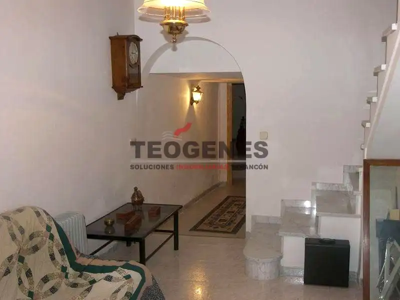 Casa amb terrassa en venda a Calle Veronica
