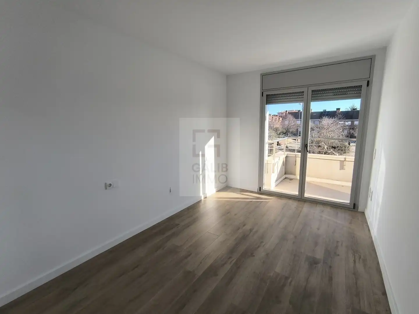 Living room of Flat for sale in Figueres  with Air Conditioner, Storage room and Swimming Pool