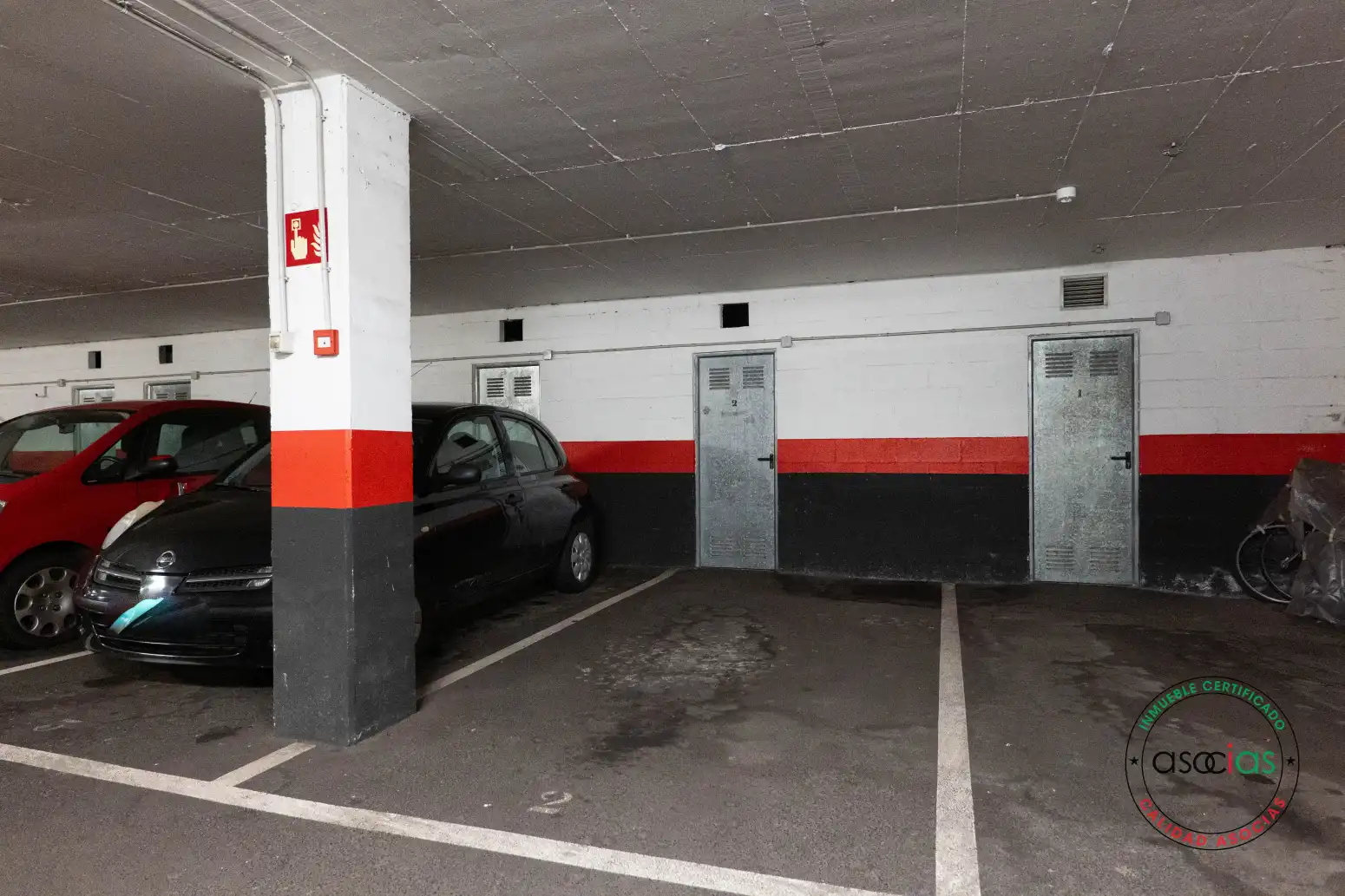 Parking de Piso en venta en Gijón  con Calefacción, Parquet y Trastero