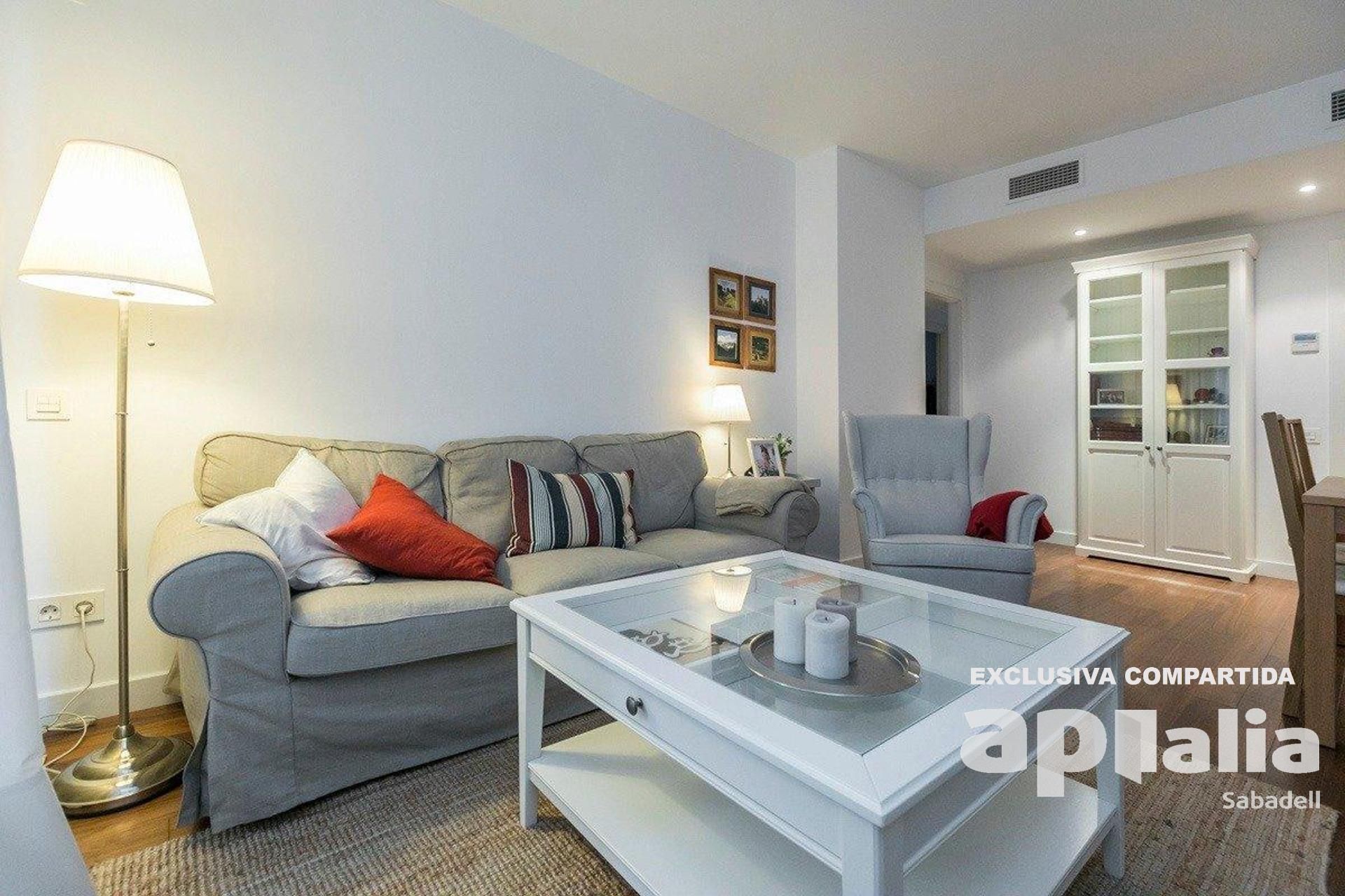 Living room of Flat for sale in Sabadell  with Air Conditioner and Heating