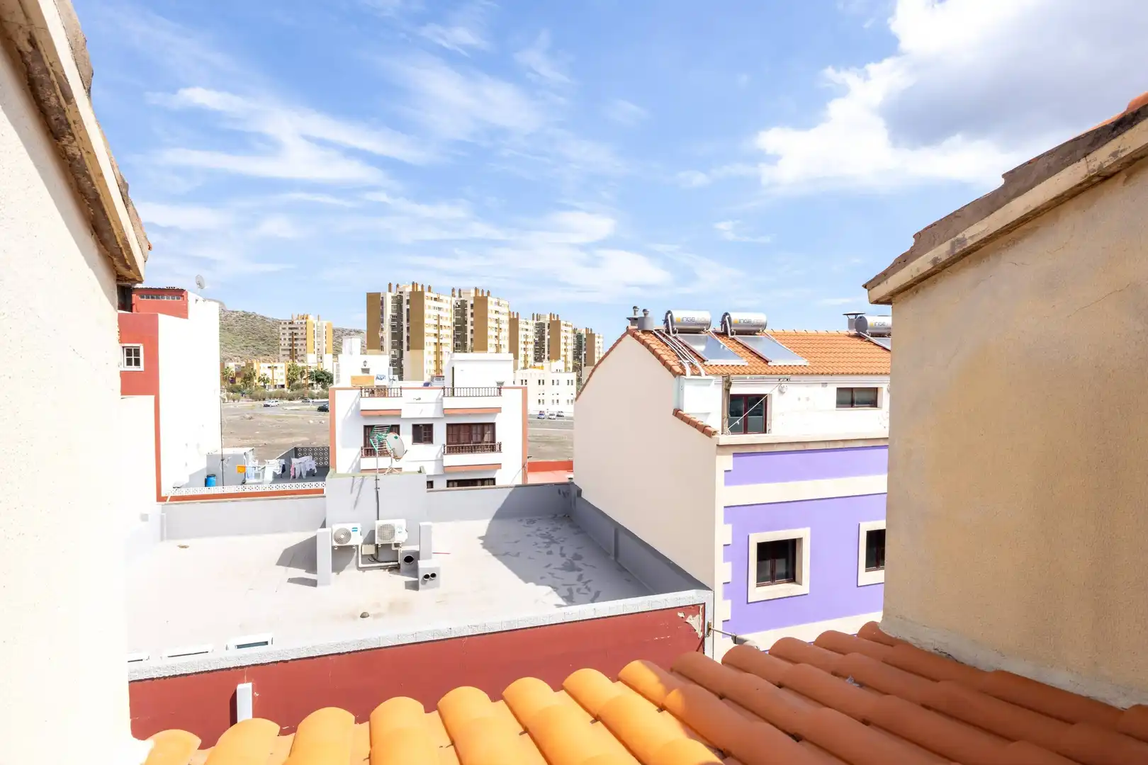 Vista exterior de Ático en venta en Telde con Terraza, Trastero y Amueblado