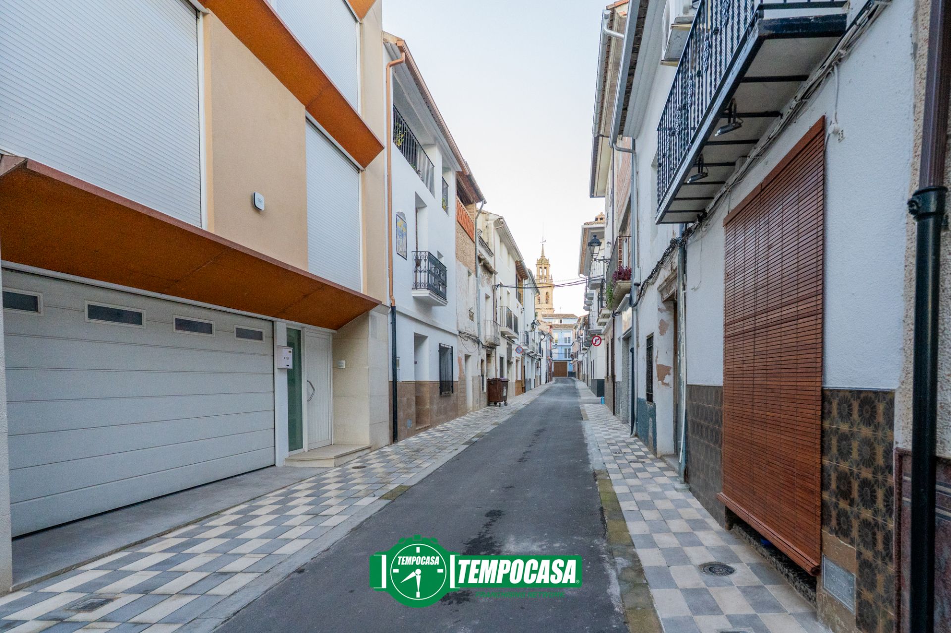 Vista exterior de Casa o xalet en venda en Quatretonda amb Moblat i Balcó