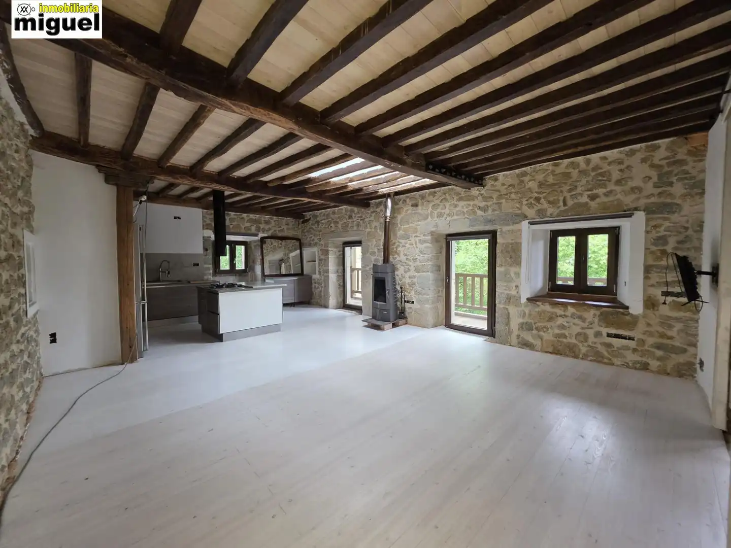 Küche von Haus oder Chalet zum Verkauf in Val de San Vicente  mit Privatgarten und Balkon