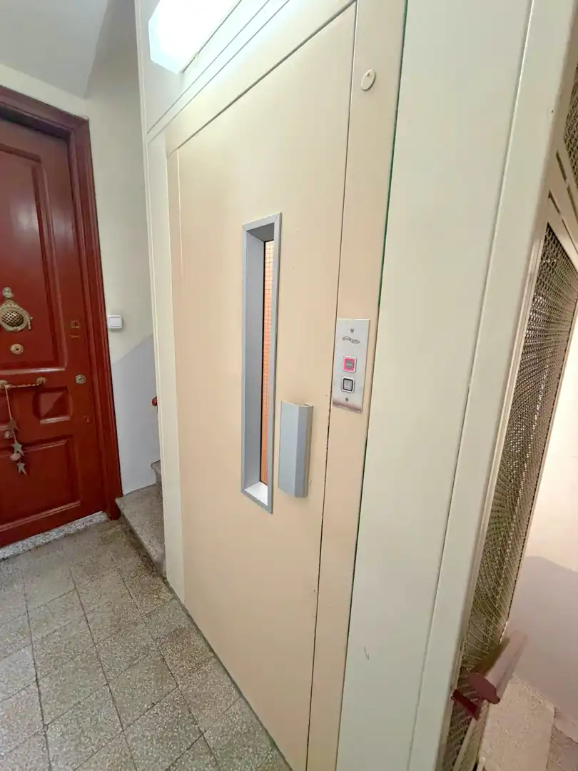 Appartamento con terrazza in vendita a Ciutat Vella, imagen 22