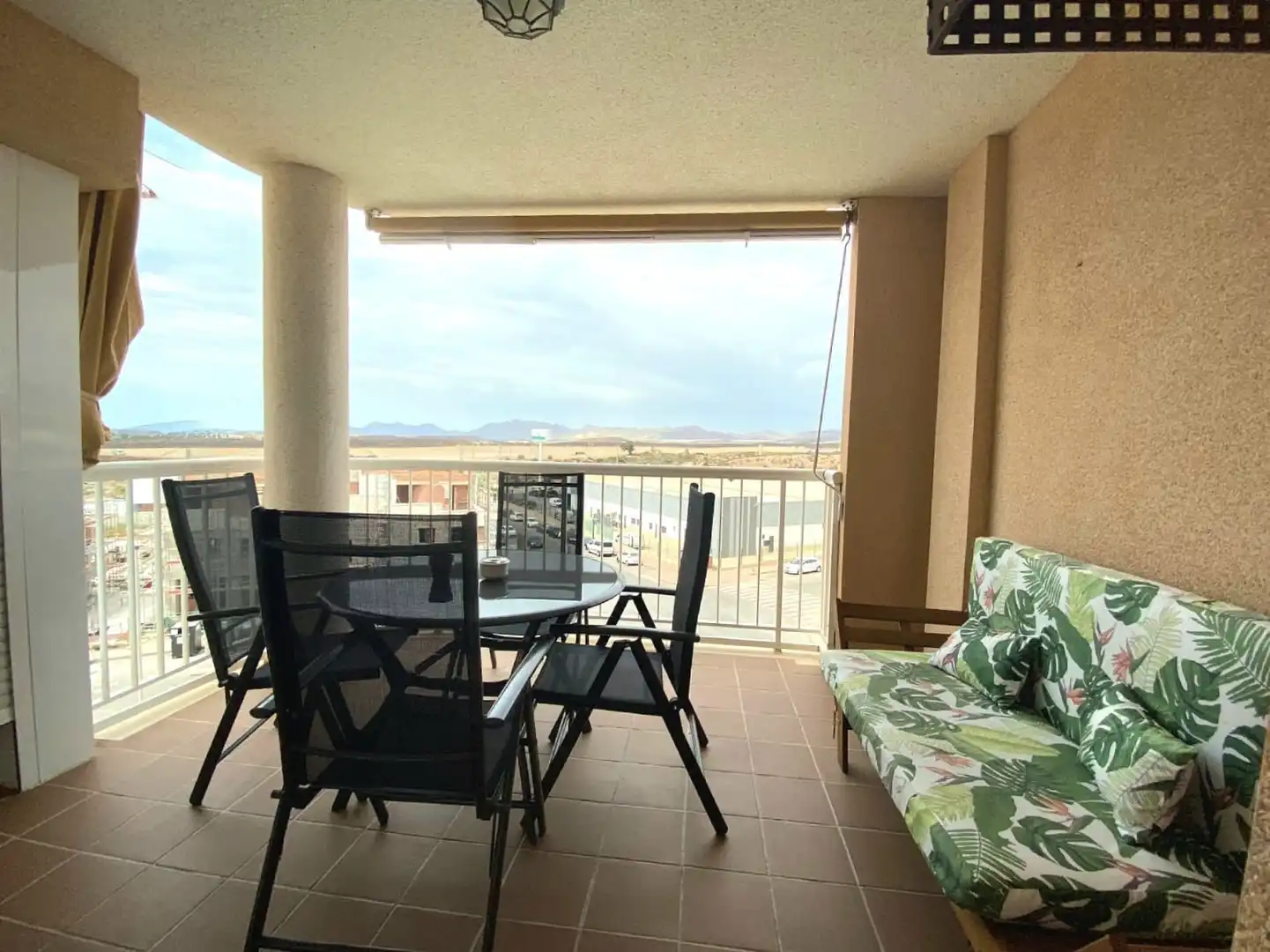 Terraza de Apartamento de alquiler en Águilas con Aire acondicionado, Calefacción y Trastero