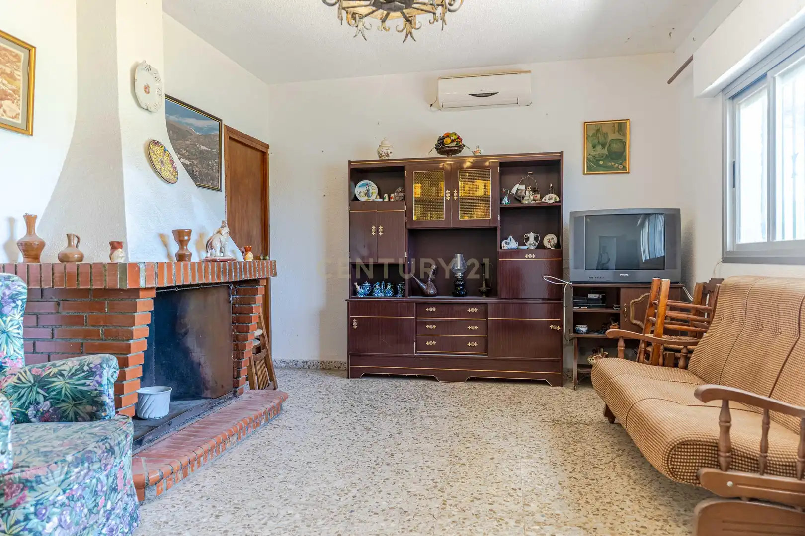 Sala de estar de Finca rústica en venta en Carataunas con Jardín privado, Trastero y Piscina