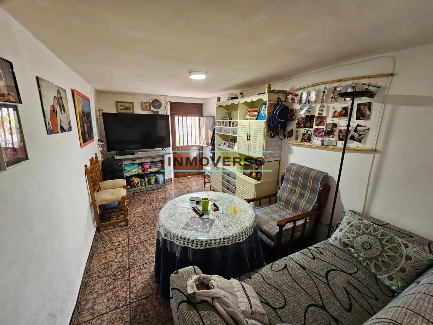 Sala d'estar de Casa o xalet en venda en Vélez-Málaga amb Traster i Balcó