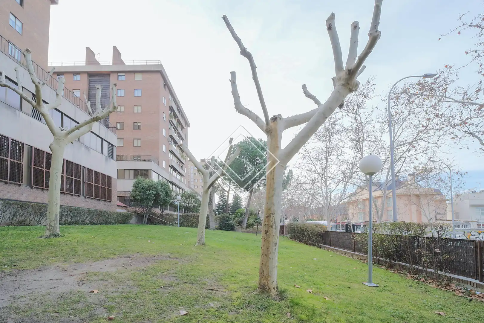 Exterior view of Commercial properties for sale in Madrid  with Air Conditioner and Heating