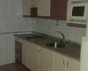 Cuina de Casa o xalet en venda en Cardiel de los Montes amb Calefacció