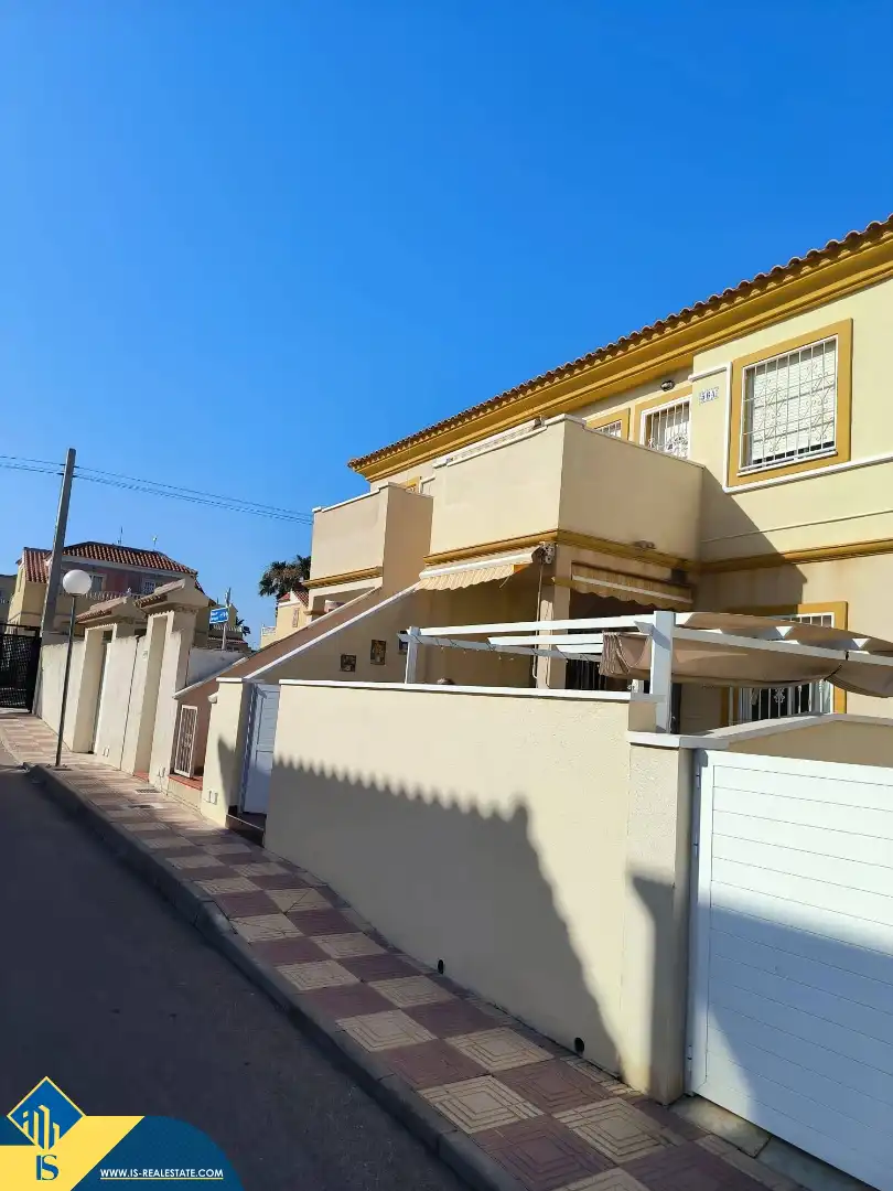 Bungalow amb piscina en venda a Orihuela Costa, imagen 2