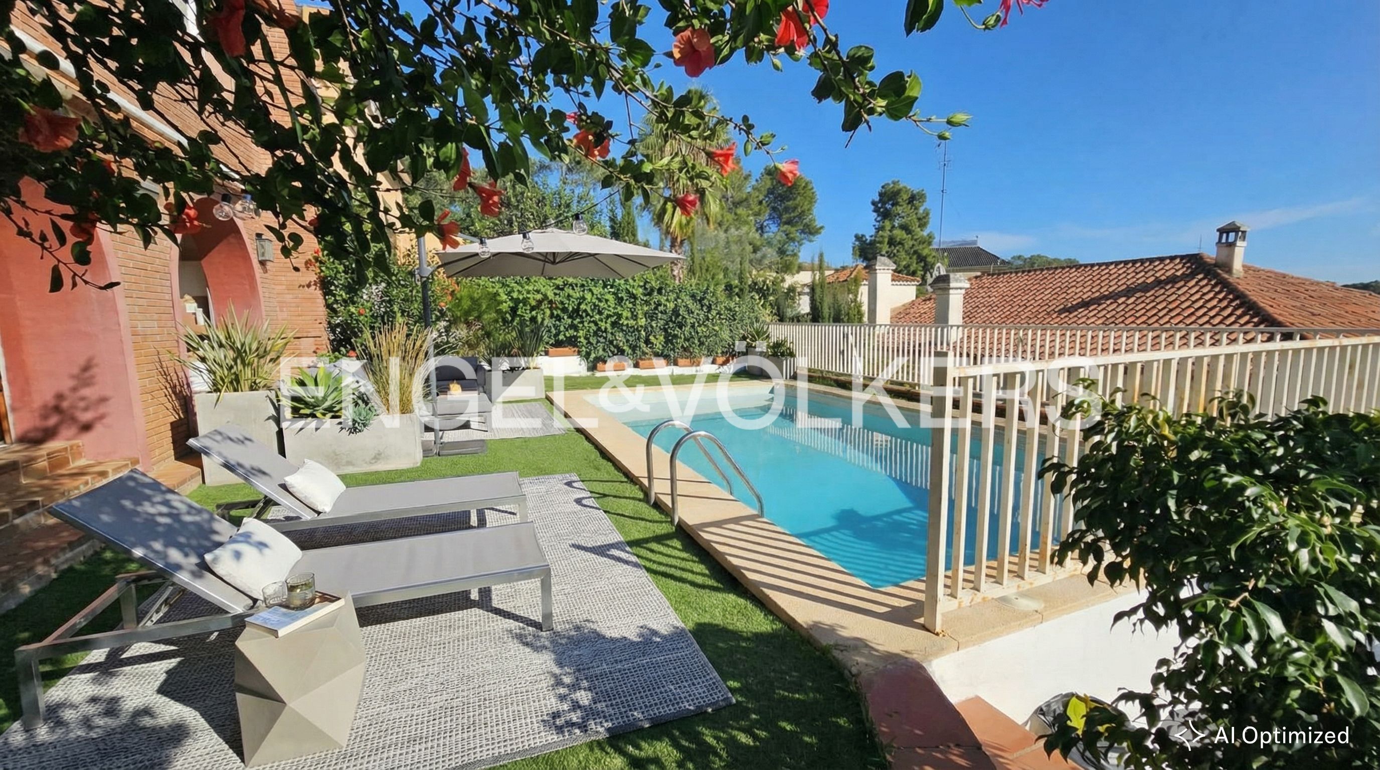 Vista exterior de Casa o xalet en venda en  Barcelona Capital amb Aire condicionat, Calefacció i Jardí privat