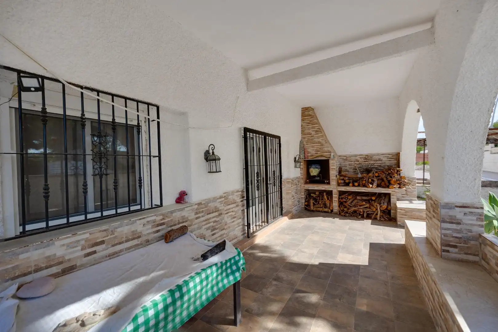 Terraza de Casa o chalet en venta en Torrevieja con Aire acondicionado, Jardín privado y Terraza