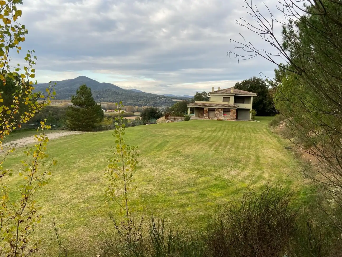 Casa o chalet en venta en Bescanó con Calefacción, Jardín privado y Parquet