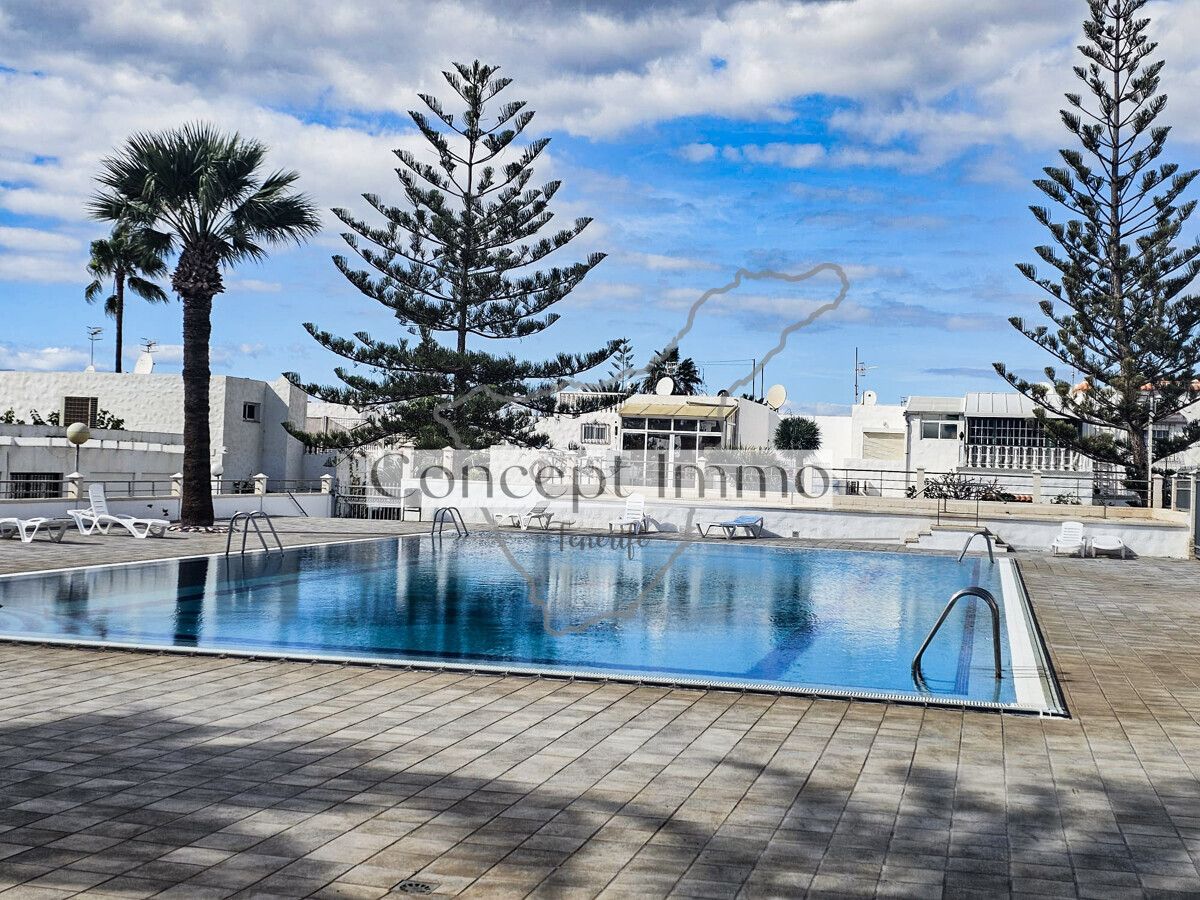 Casa adosada en venta en Avenida Jose Antonio Tavio, Costa del Silencio