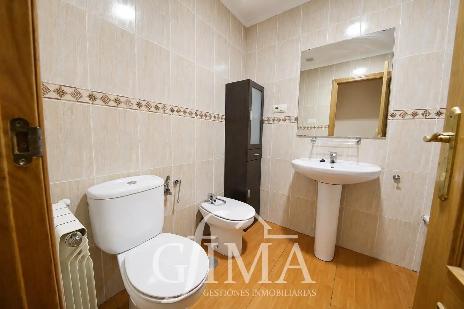 Baño de Piso en venta en Tomelloso con Calefacción, Amueblado y Balcón