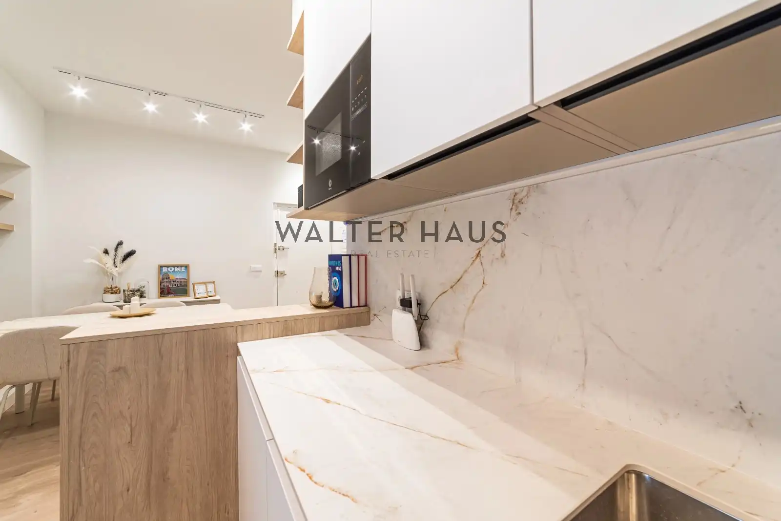 Kitchen of Flat for sale in Madrid  with Air Conditioner, Heating and Furnished
