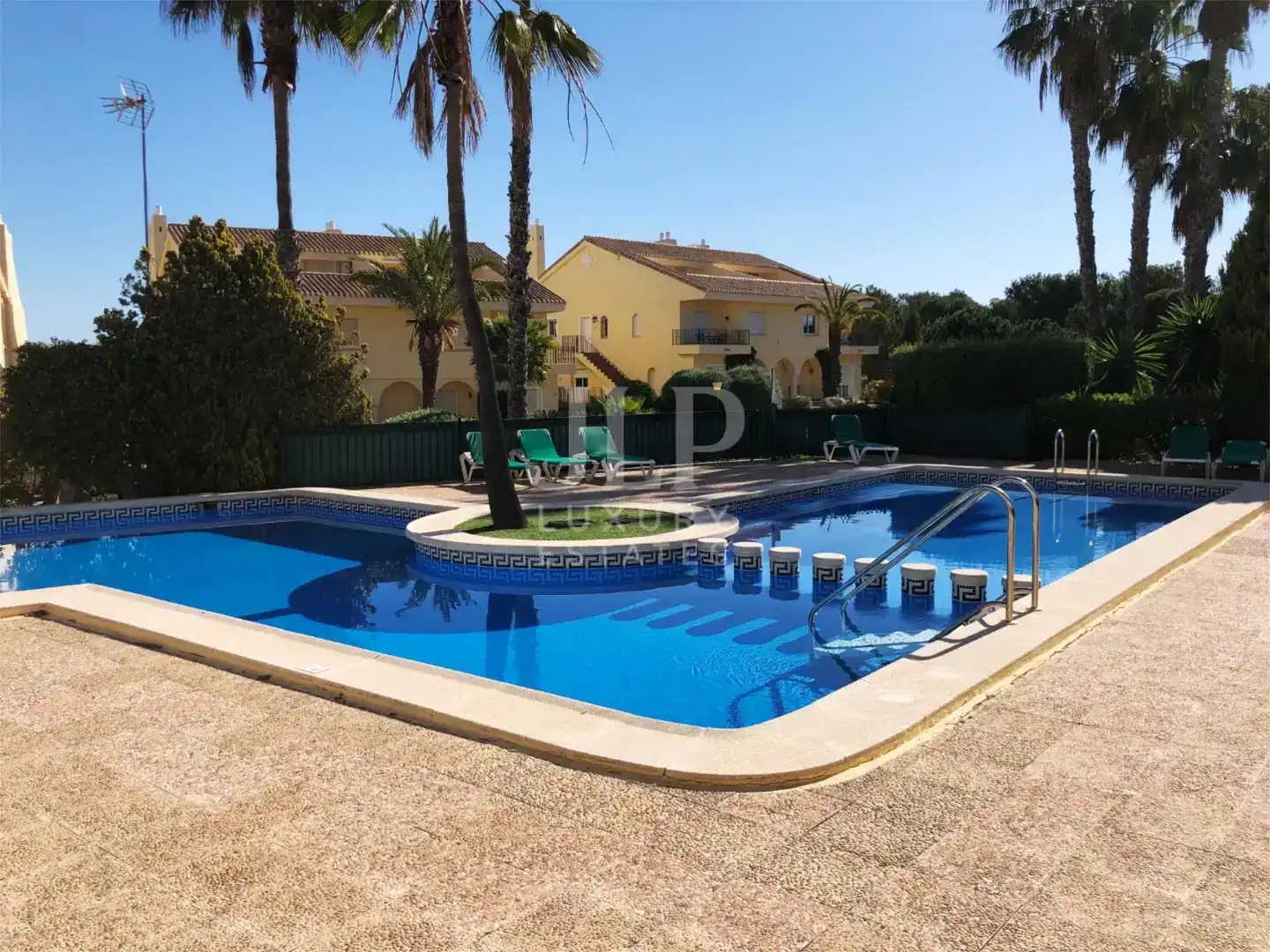 Piscina de Pis en venda en Cartagena amb Piscina i Balcó