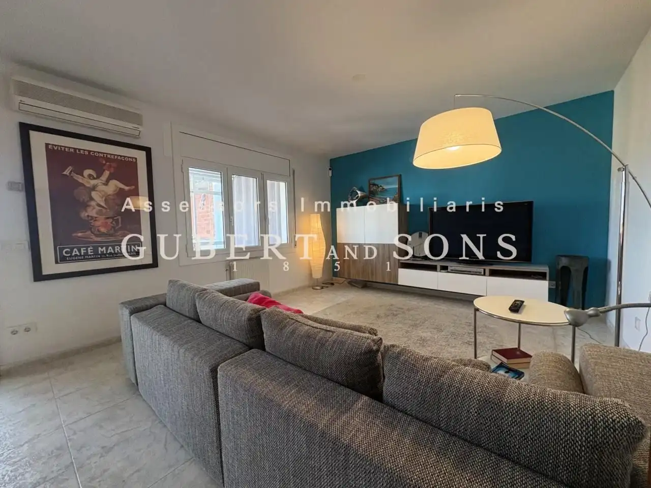 Living room of Country homes for sale in Palafrugell  with Air Conditioner, Heating and Private garden