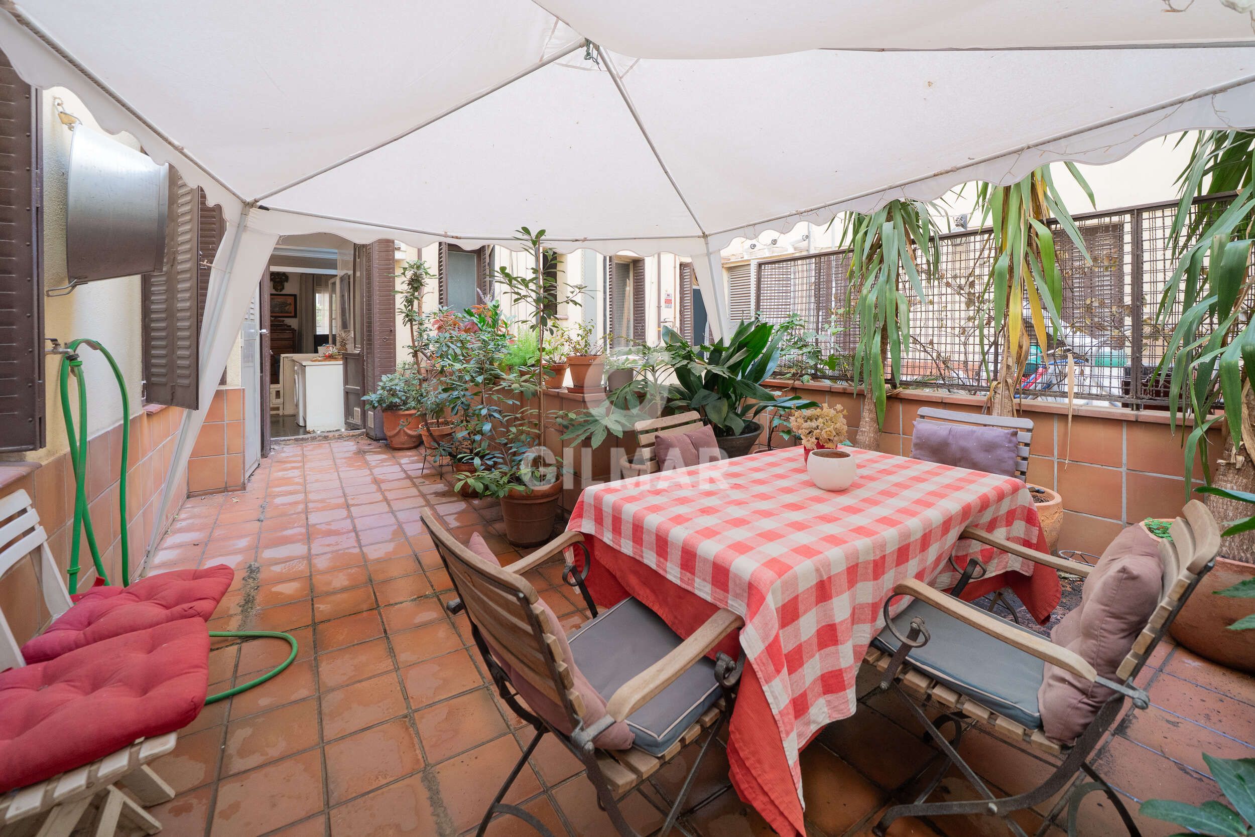 Terrace of Flat for sale in  Madrid Capital  with Heating and Balcony