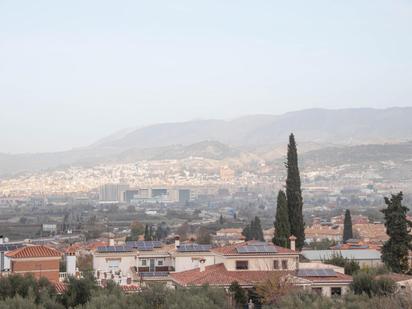 Vista exterior de Casa o xalet en venda en Ogíjares amb Terrassa