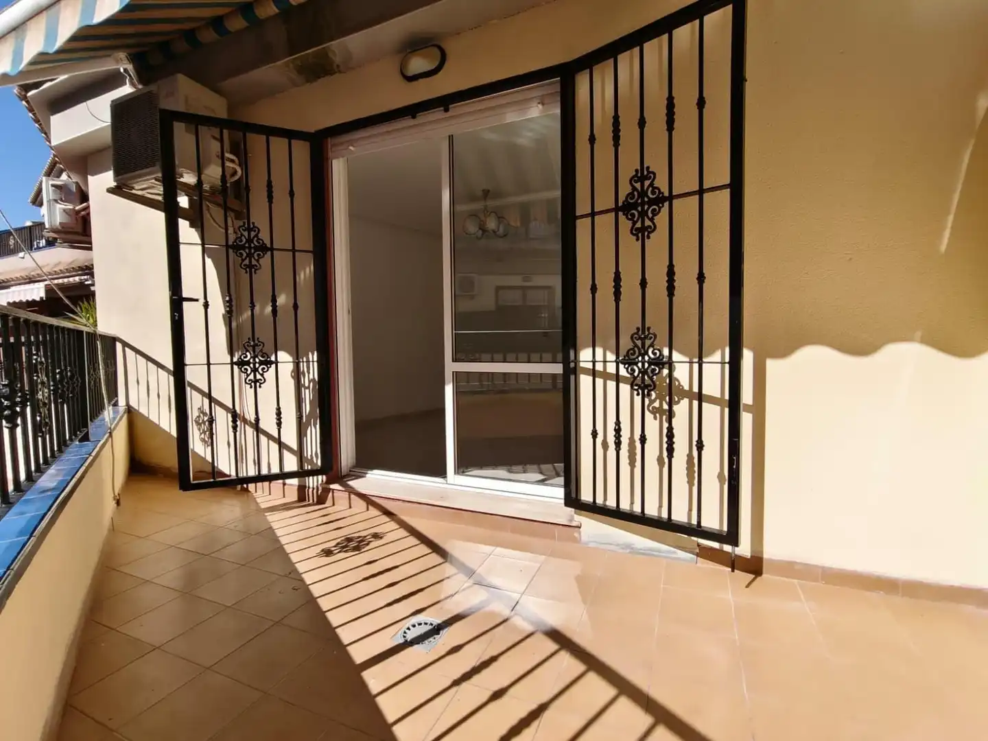 Adosado con terraza en venta en Calle C. Gotzone Mora 14, imagen 15