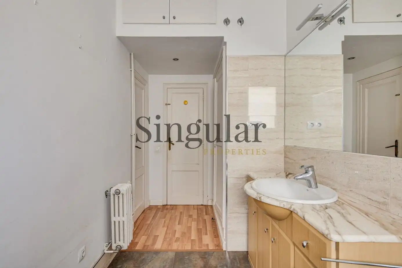 Habitación de Piso en venta en Barcelona con Calefacción y Alarma