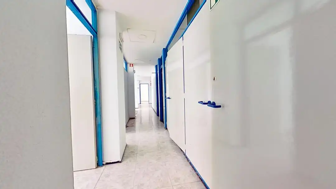 Office for rent in Madrid  with Air Conditioner and Heating