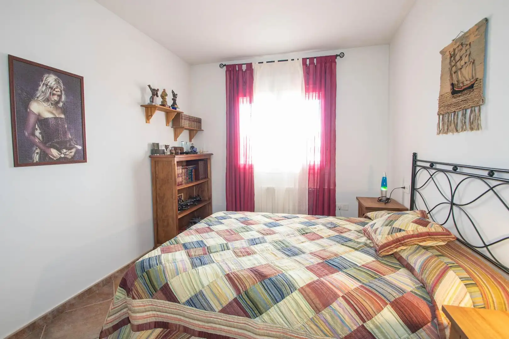 Dormitori de Casa o xalet en venda en Nívar amb Aire condicionat, Calefacció i Jardí privat