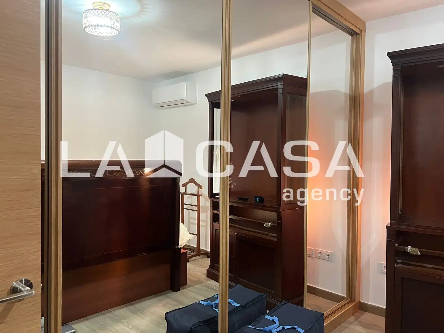 Flat with terrace for sale in Calle Radio Algeciras, imagen 14