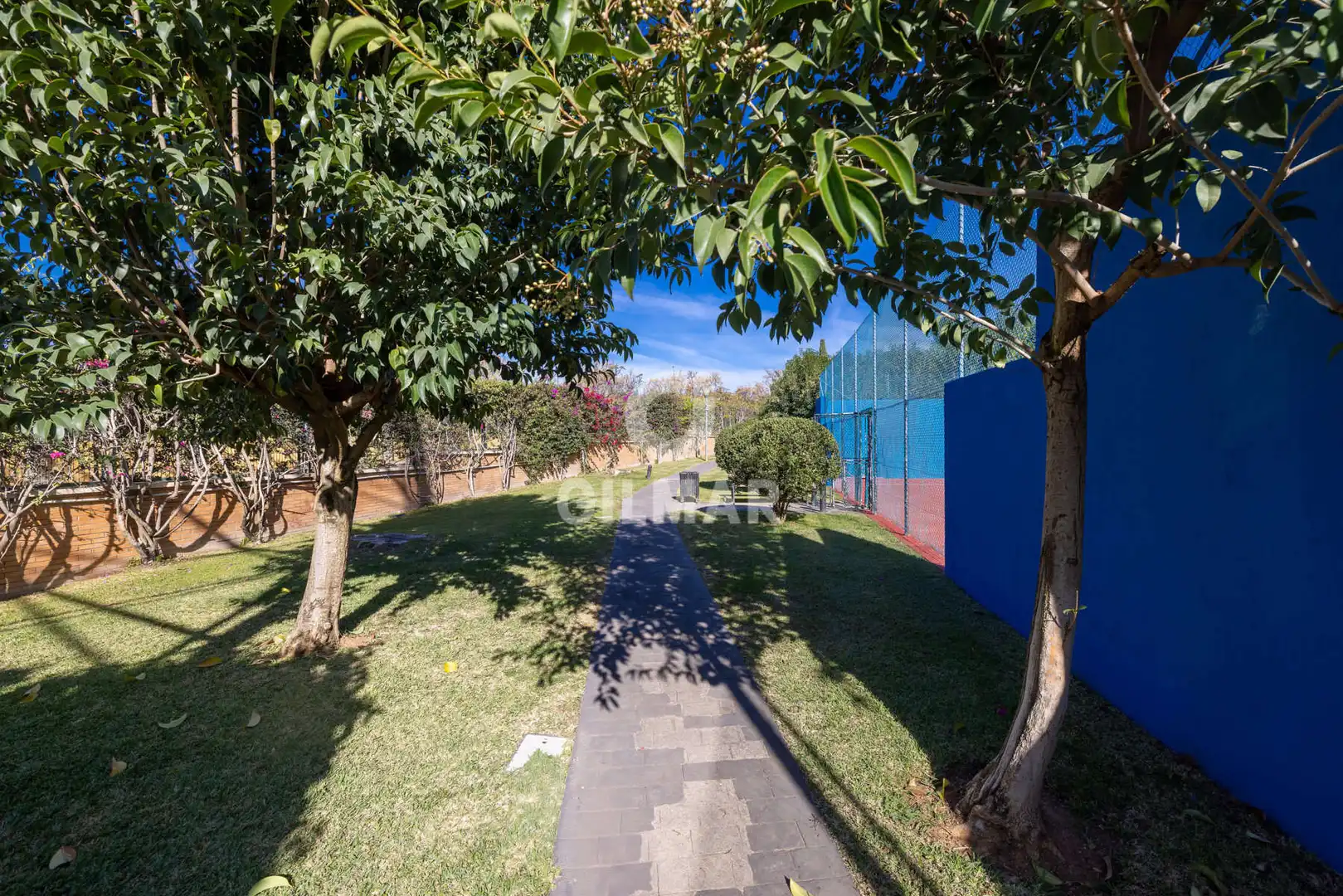 Jardín de Dúplex en venta en Estepona con Calefacción, Jardín privado y Piscina