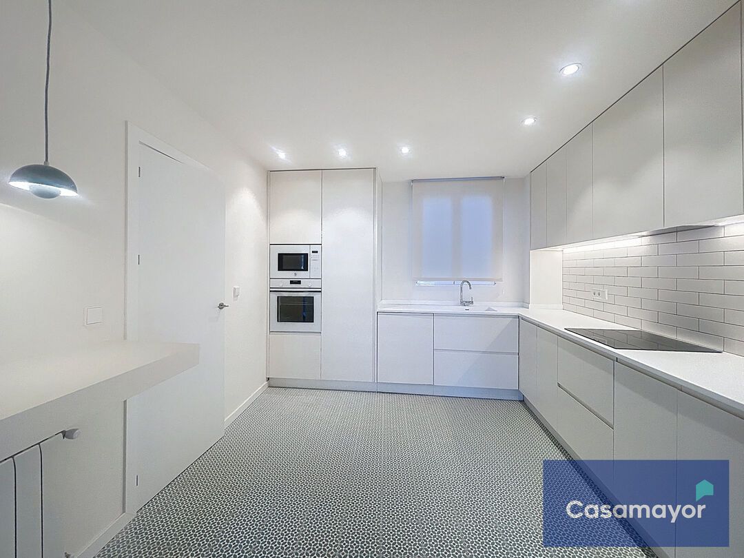 Cuina de Pis de lloguer en Alicante / Alacant amb Aire condicionat, Calefacció i Terrassa