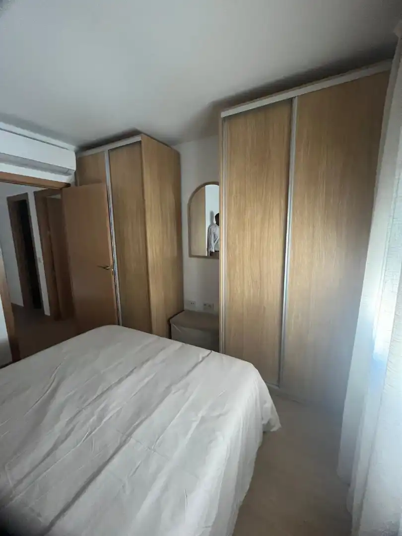 Habitación de Casa adosada en venta en Coria del Río con Aire acondicionado, Jardín privado y Terraza