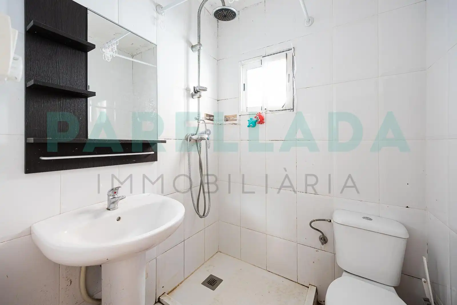 Baño de Casa o chalet en venta en Tiana con Parquet