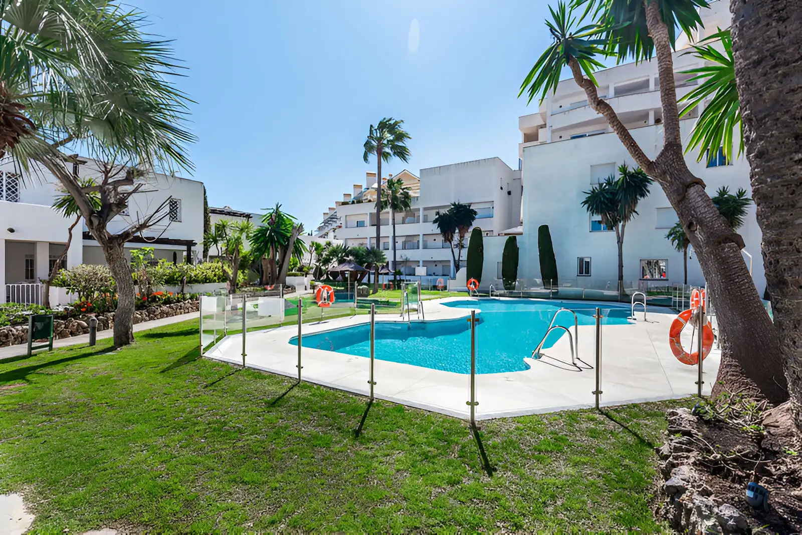 Apartament amb terrassa en venda a Nueva Andalucía, imagen 30