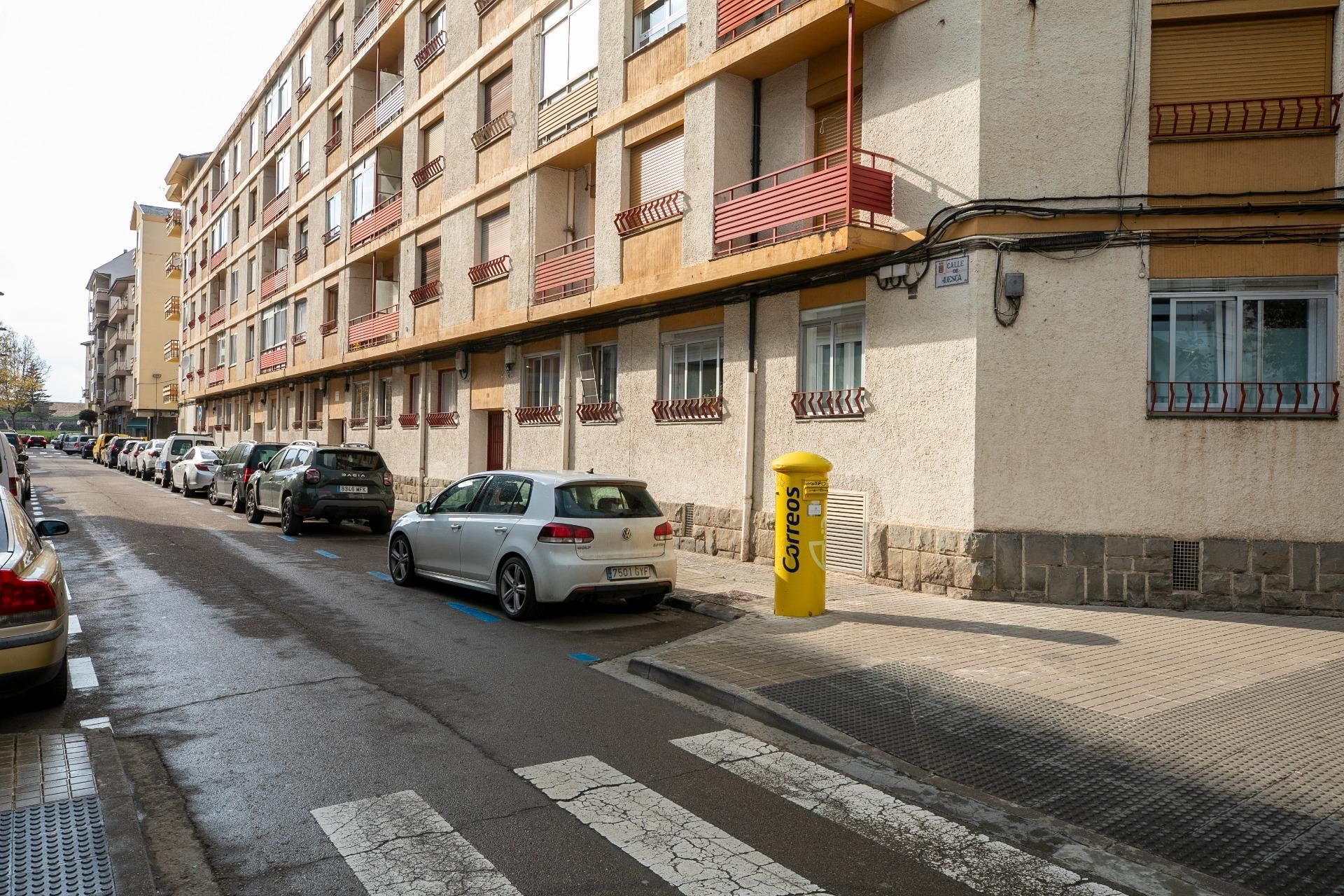Exterior view of Flat to rent in Jaca  with Heating