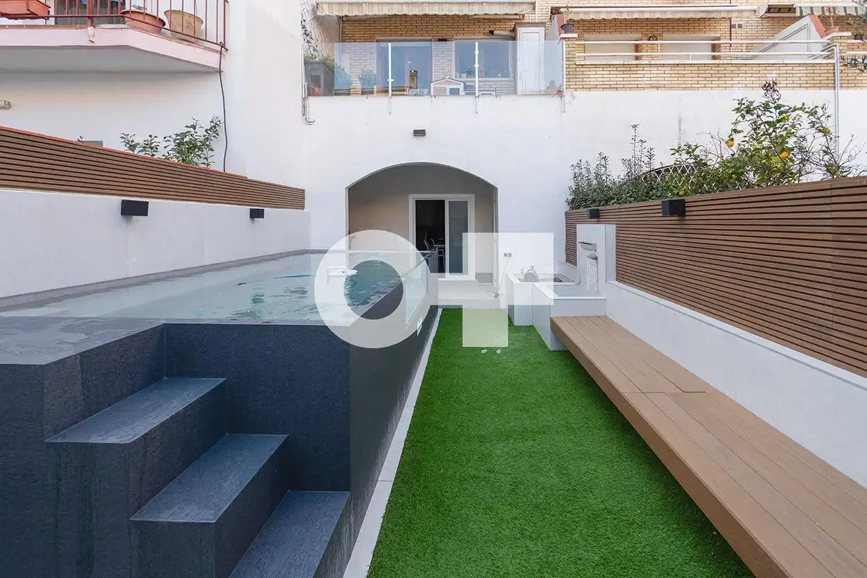 Terrace of Detached homes for sale in Castelldefels  with Air Conditioner, Heating and Private garden