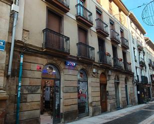 Vista exterior de Àtic en venda en Durango amb Moblat