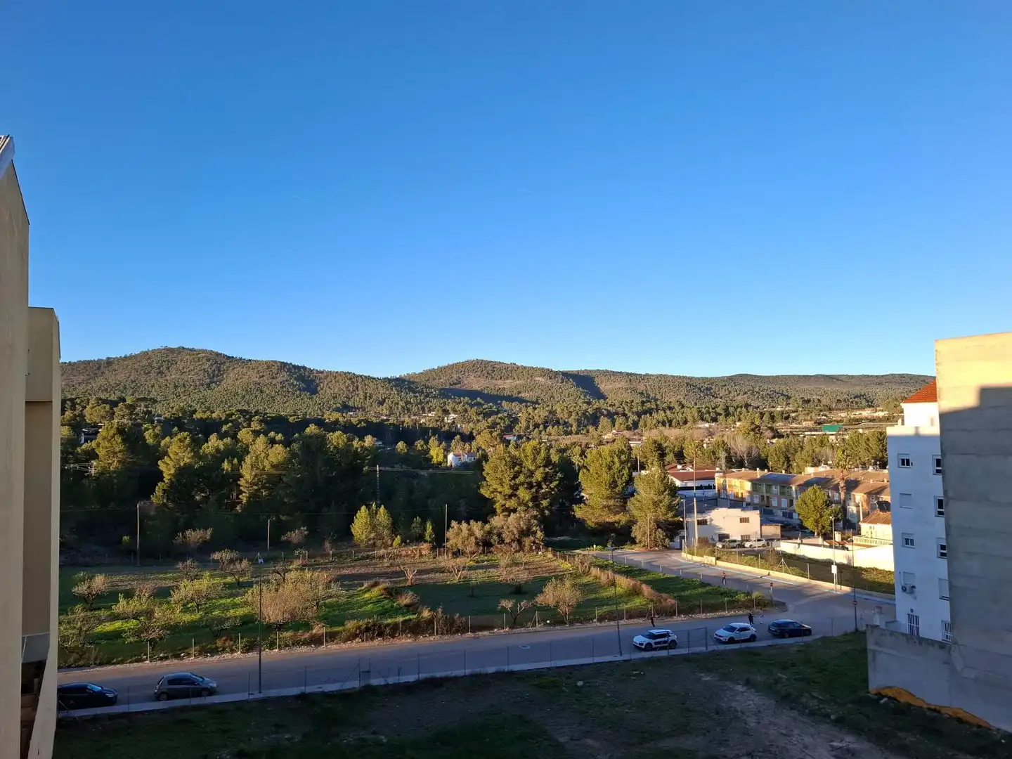 Vista exterior de Dúplex en venta en L'Olleria con Balcón