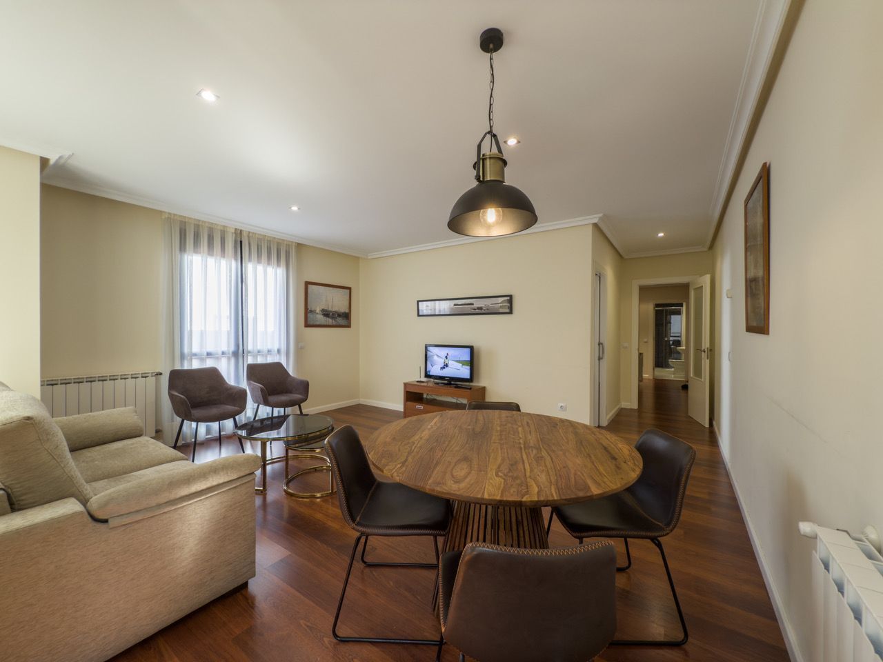 Living room of Flat for sale in Llanes  with Heating, Terrace and Furnished