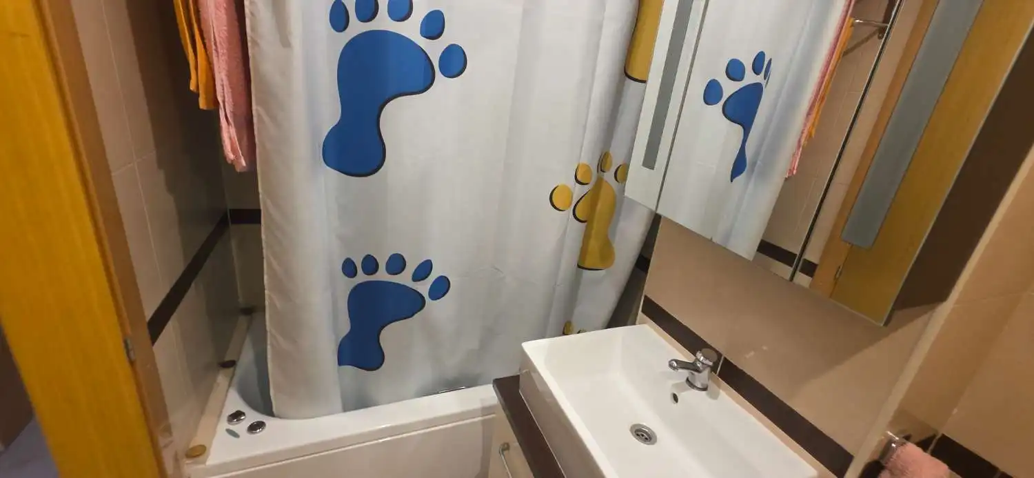Bany de Apartament en venda en Oropesa del Mar / Orpesa amb Aire condicionat, Terrassa i Piscina