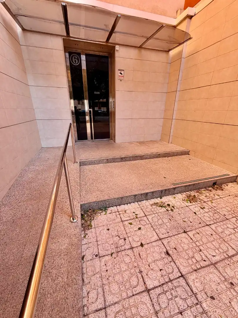 Piso en venta en Cartagena con Balcón