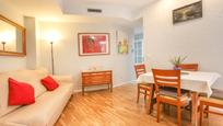 Living room of Flat for sale in  Madrid Capital  with Air Conditioner, Heating and Parquet flooring