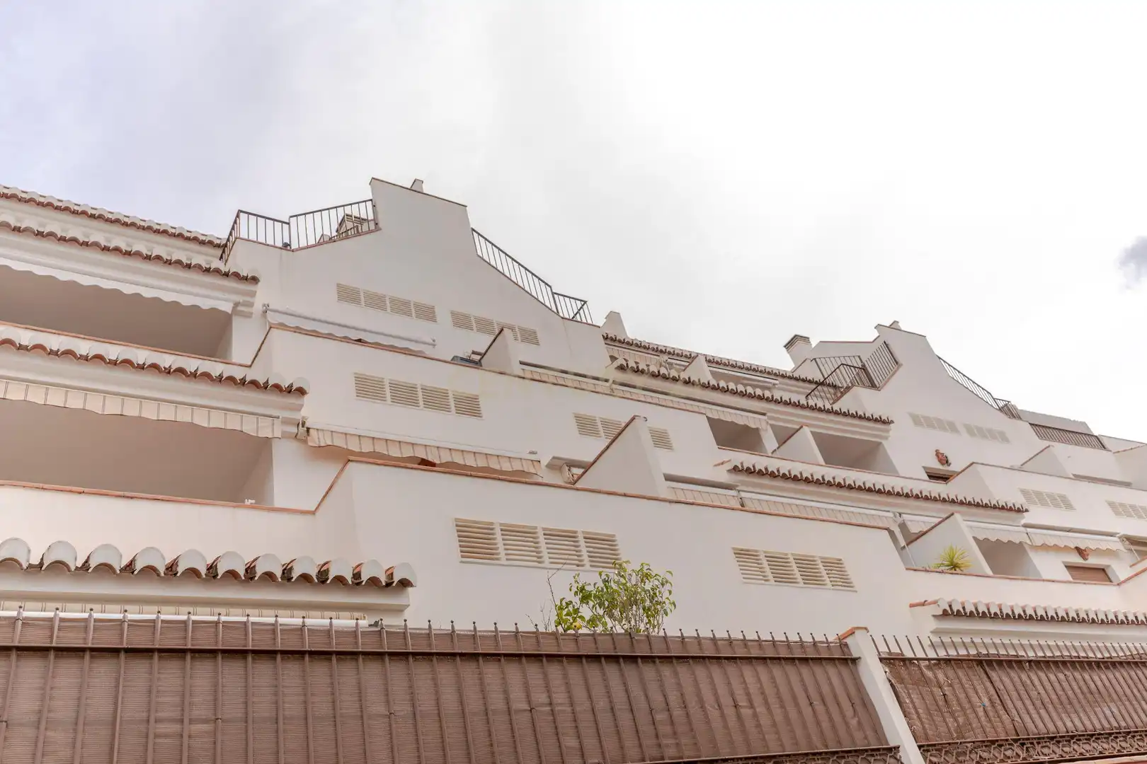 Vista exterior de Apartamento en venta en Vélez de Benaudalla con Aire acondicionado, Trastero y Piscina