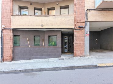 Pis amb ascensor en venda a C/ Estanislau Figueras