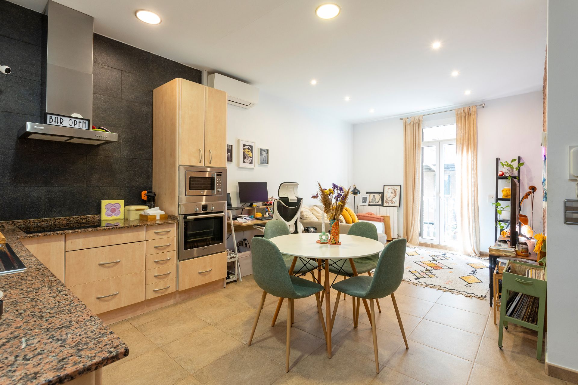 Cuina de Pis en venda en  Barcelona Capital amb Aire condicionat, Calefacció i Balcó