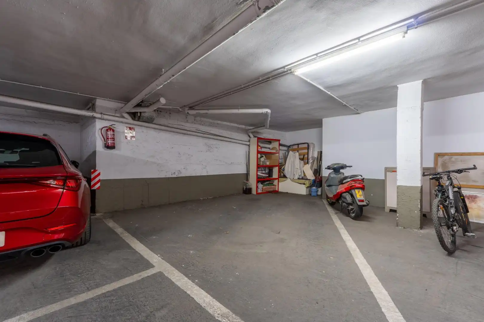 Parking of Detached homes for sale in Córdoba  with Air Conditioner, Heating and Storage room