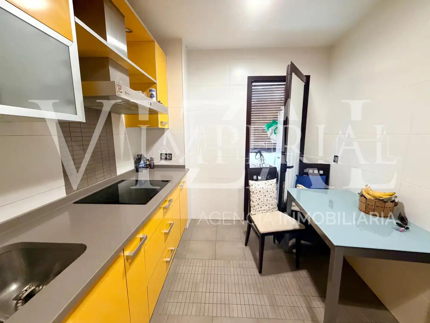 Küche von Wohnung zum Verkauf in Ocaña mit Heizung, Privatgarten und Parkett