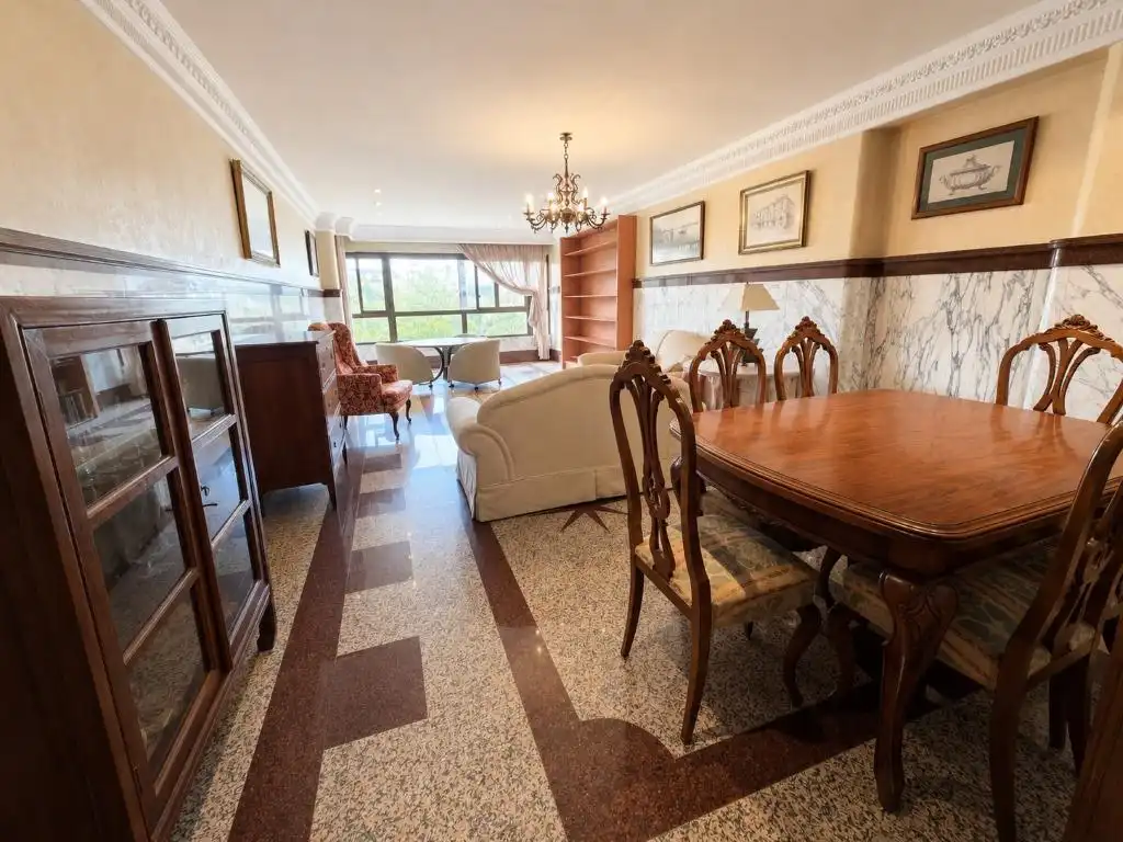 Apartament amb ascensor en venda a Avenida España, imagen 4