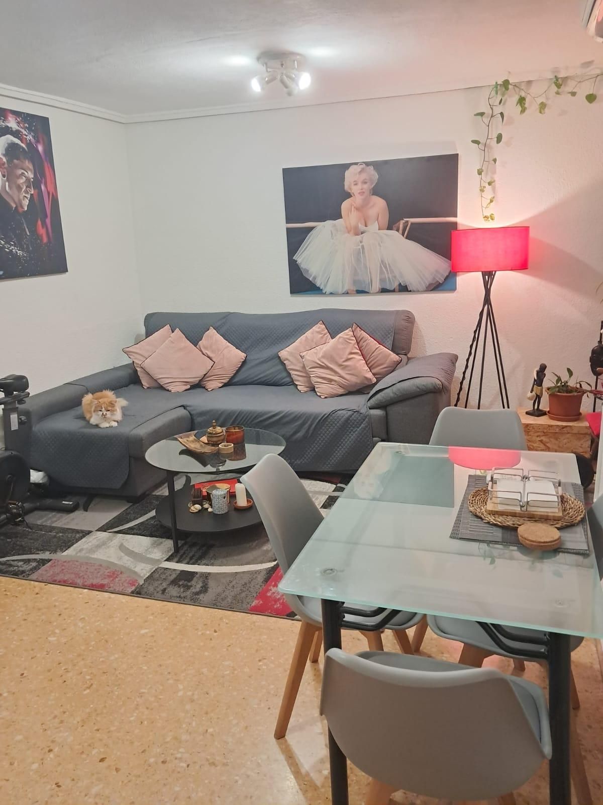 Sala d'estar de Pis en venda en  Valencia Capital amb Aire condicionat i Alarma