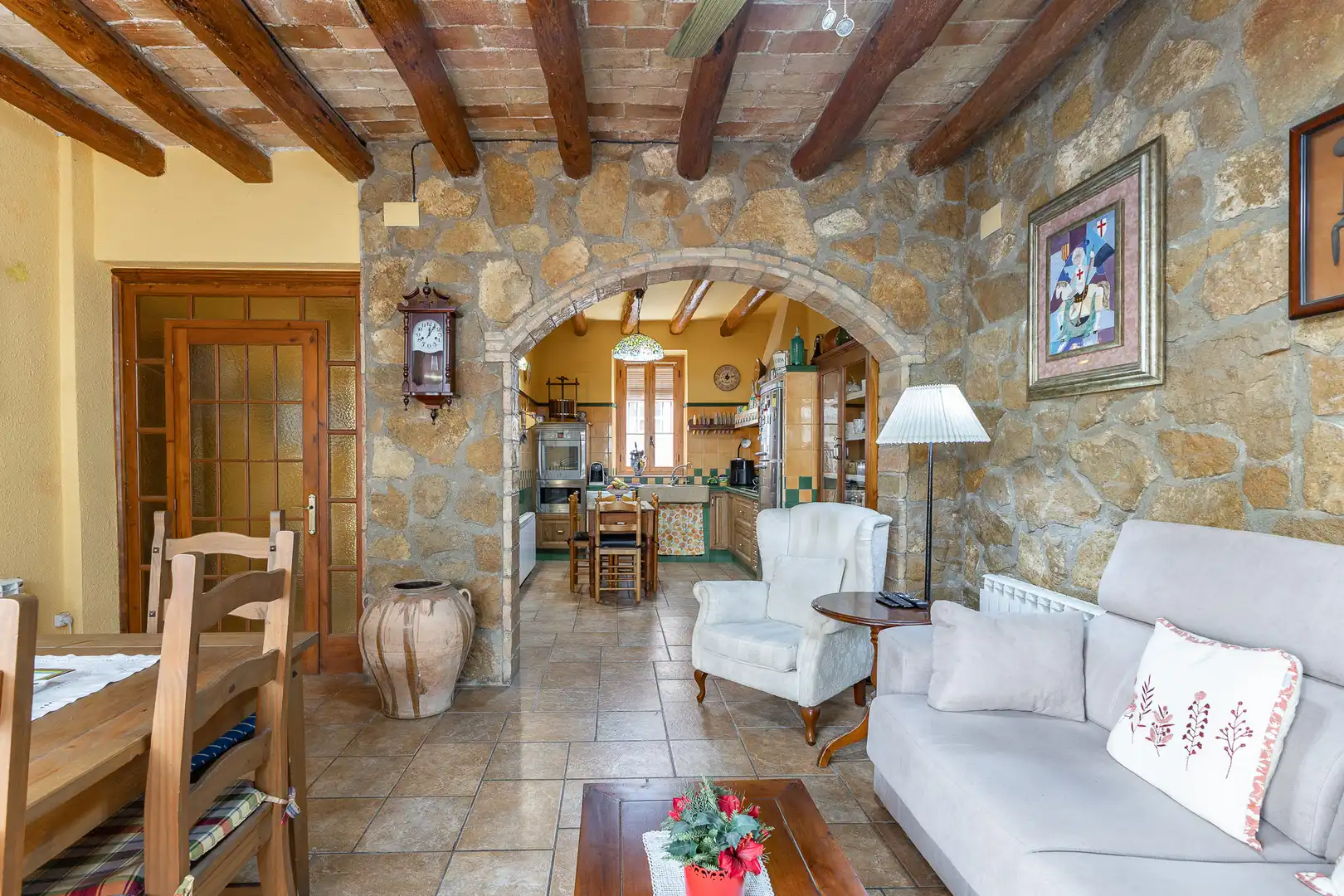 Sala de estar de Casa adosada en venta en Torrelavit con Calefacción y Terraza